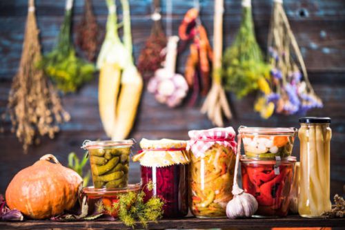 Заготовки на зиму у вересні, консерваціїї овочів вказує Місячний календар