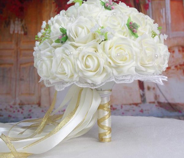 Весільні букети для нареченої: що символізують квіти у композиції