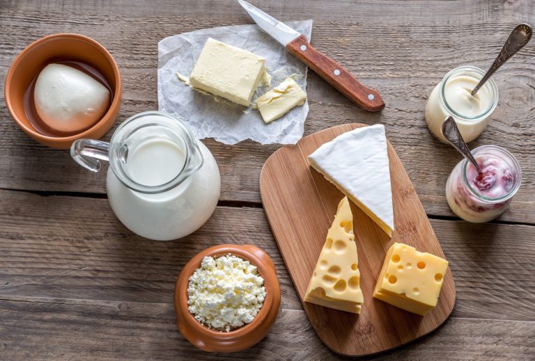 Корисні кисломолочні продукти важливо вживати щодня