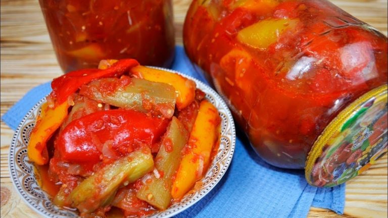 Лечо з баклажанів на зиму, простий рецепт приготування