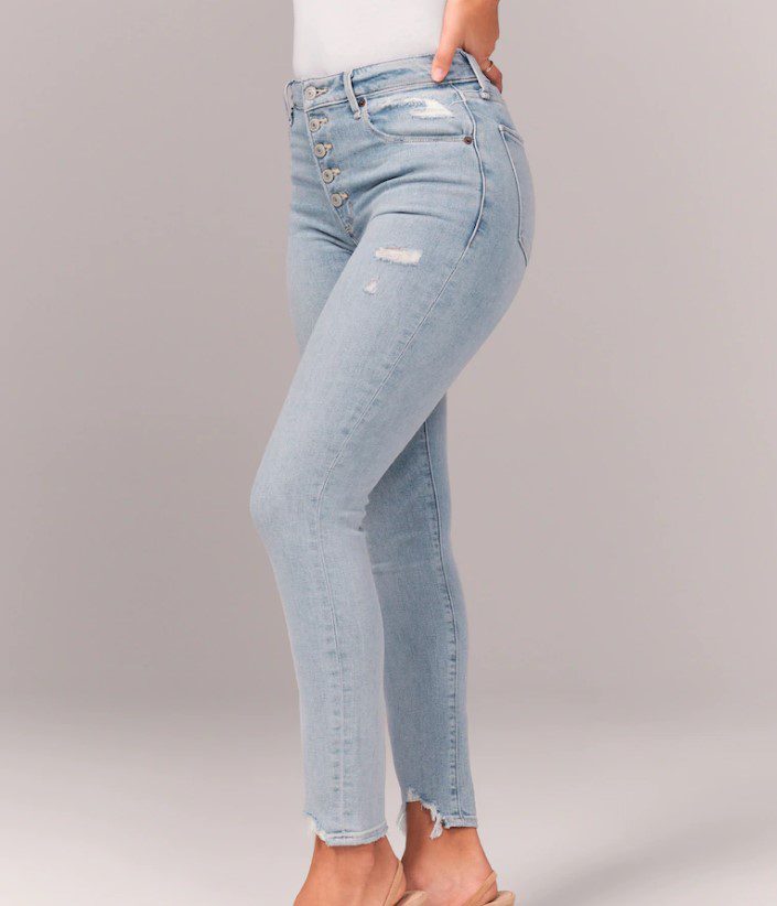 Види джинсів для жінок за кроєм, шириною, довжиною і посадкою на талії
